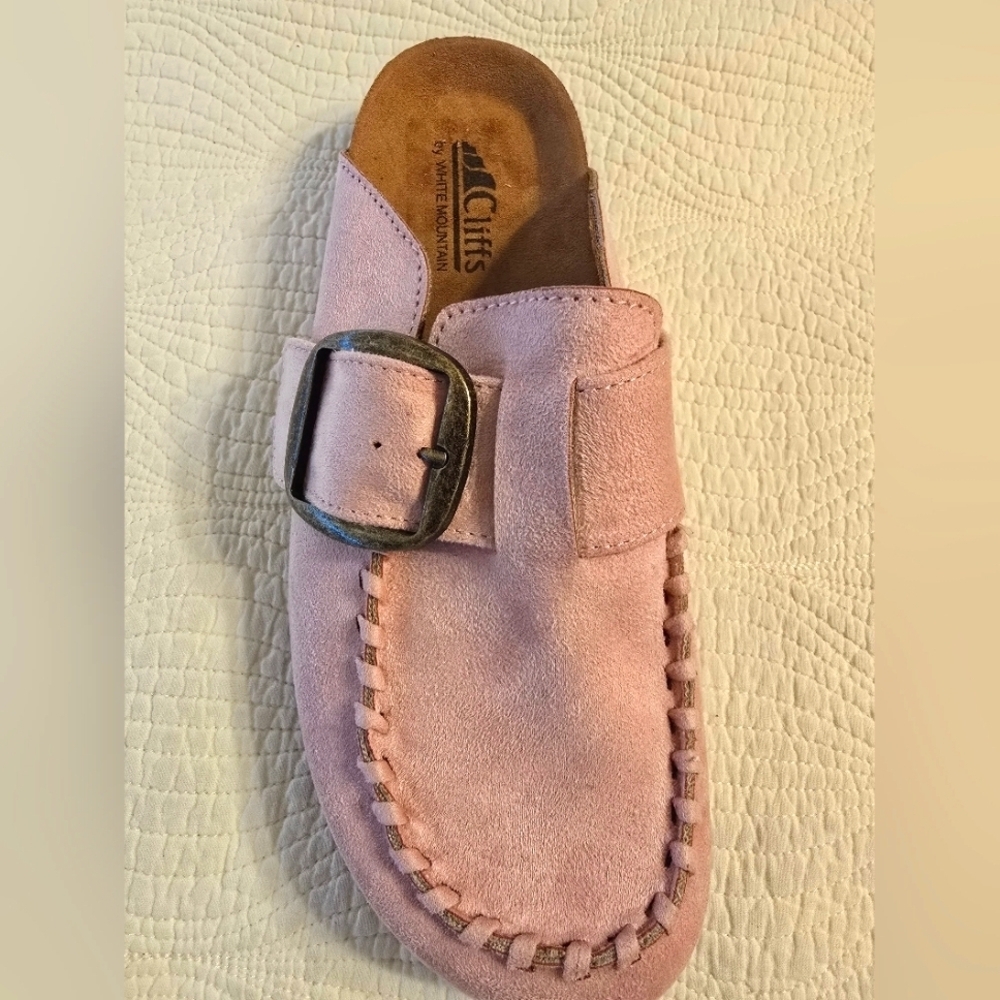 NWOT Cliffs By White Mountain Ladies Slip On Mules With Buckle Detail - Picture 3 of 7